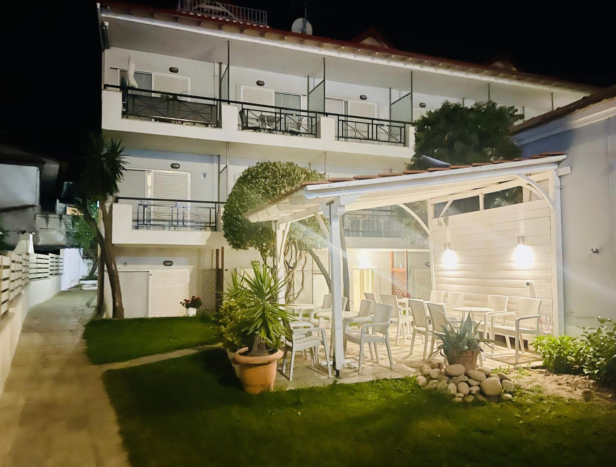 Thalassa Garden Studios Pefkochori Buitenkant foto